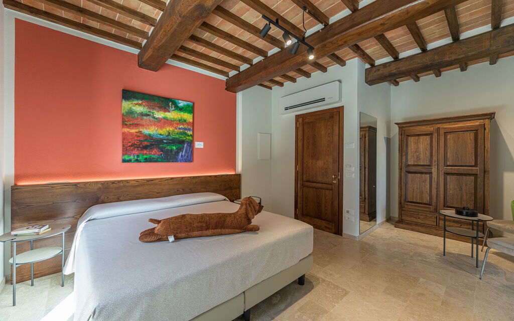 La Calcinaia Country House, Bucine: Autunno, Camera da letto, Estate, Primavera