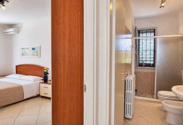 Villa Patrizia: Autunno, Bagno, Camera da letto, Estate, Primavera