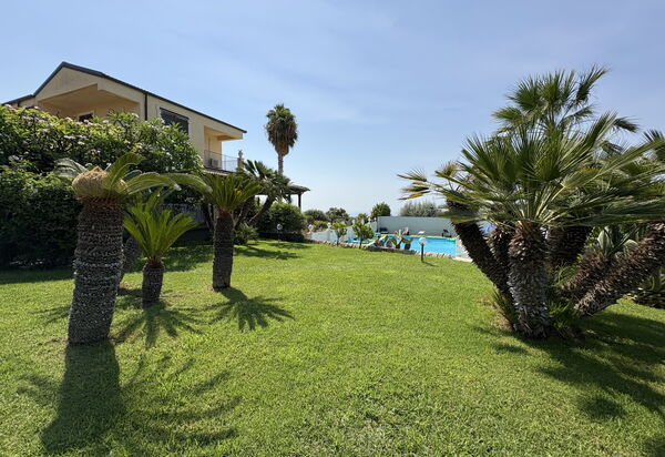 Villa Patrizia: Autunno, Estate, Giardino, Primavera