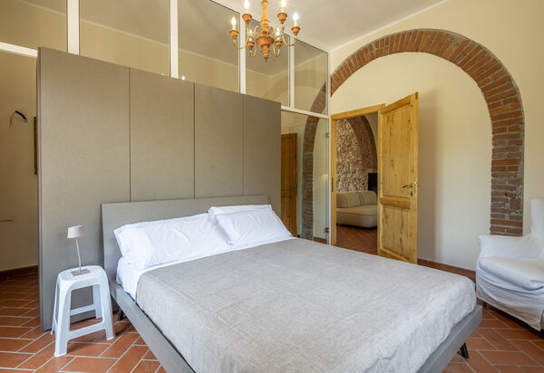 Casale le Lupe Apartments: Autunno, Camera da letto, Estate, Primavera