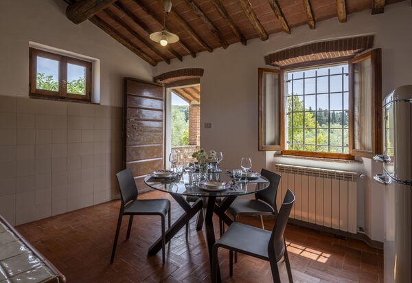 Casale le Lupe Apartments: Autunno, Estate, Primavera