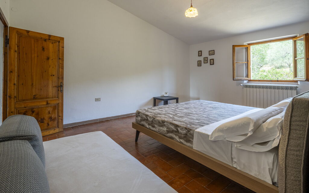 Casale le Lupe Apartments - : Autunno, Estate, Primavera