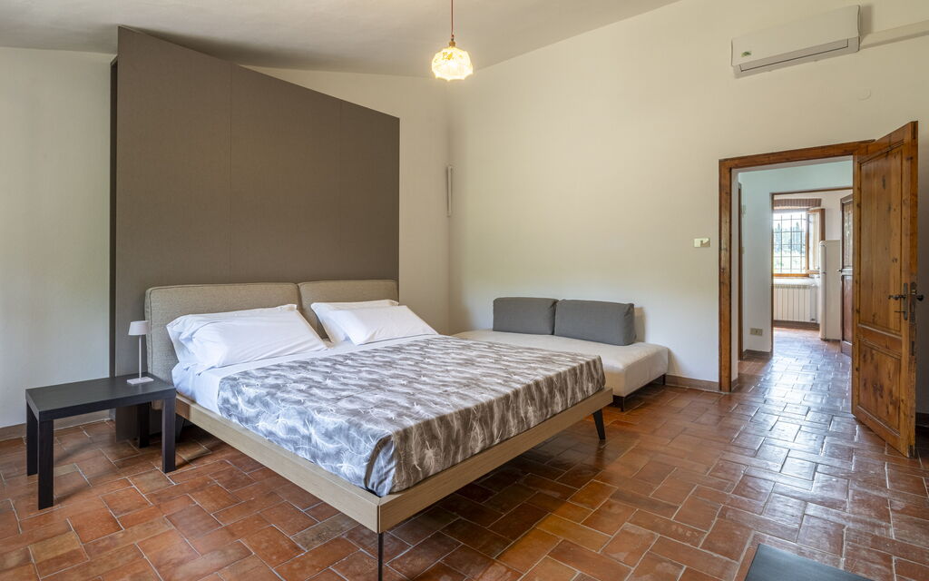 Casale le Lupe Apartments - : Autunno, Estate, Primavera