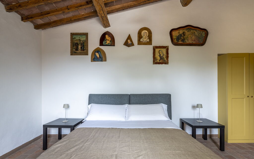 Casale le Lupe Apartments - : Autunno, Estate, Primavera