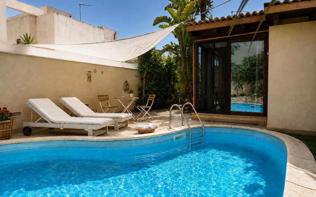 Villa Cristiana: Autumn, Pool, Spring, Summer