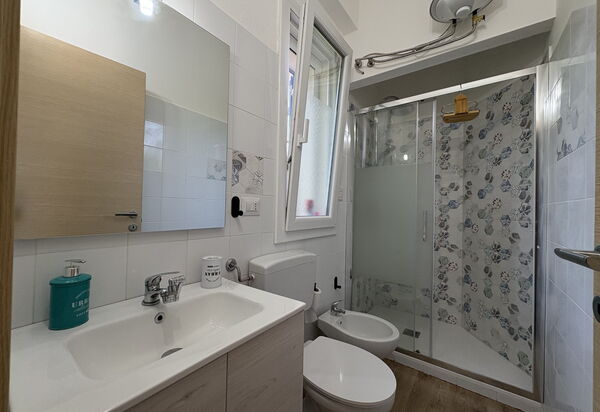 La Casa dei Melograni: Autumn, Bathroom, Spring, Summer