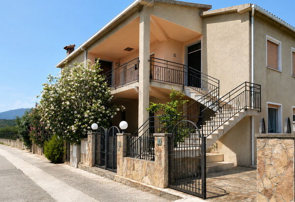 Casa Bianca, Budoni: Autumn, Balcony / Terrace / Patio, Main Entrance, Spring, Summer