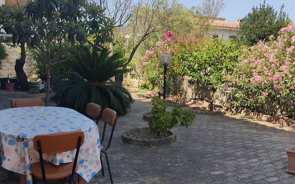 Casa Bianca, Budoni: Autumn, Garden, Spring, Summer