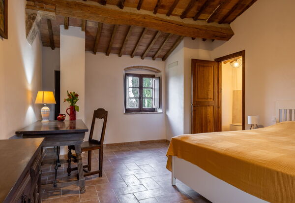 Casa Clara Pool, Casole Elsa, Monti: Autumn, Bedroom, Spring, Summer