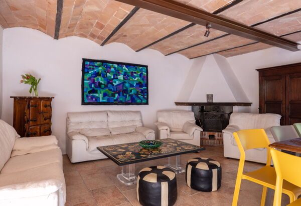 Casa Clara Pool, Casole Elsa, Monti: Autumn, Living Room, Spring, Summer