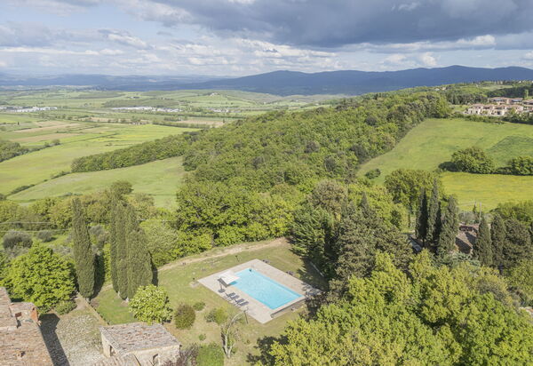 Casa Clara Pool, Casole Elsa, Monti: Autumn, Scenic View, Spring, Summer