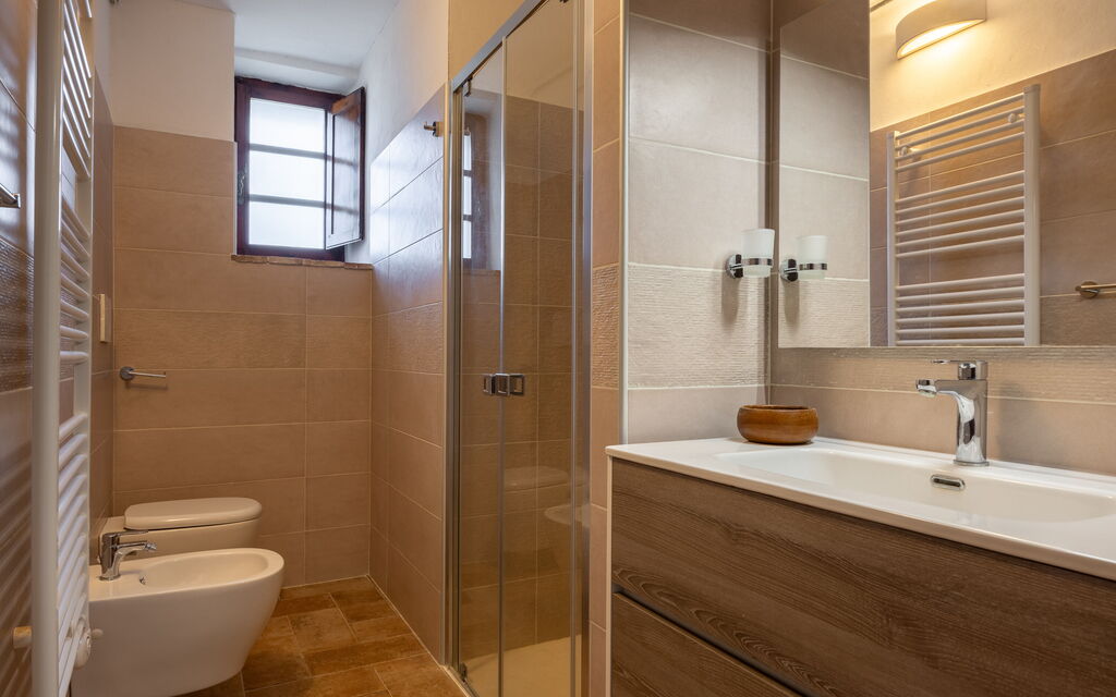 Casa Clara Pool, Casole Elsa, Monti: Autumn, Bathroom, Spring, Summer