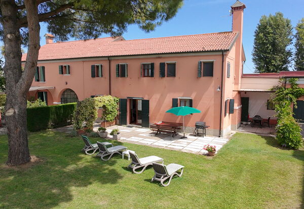 Ca' Rustica: Autumn, Garden, Scenic View, Spring, Summer