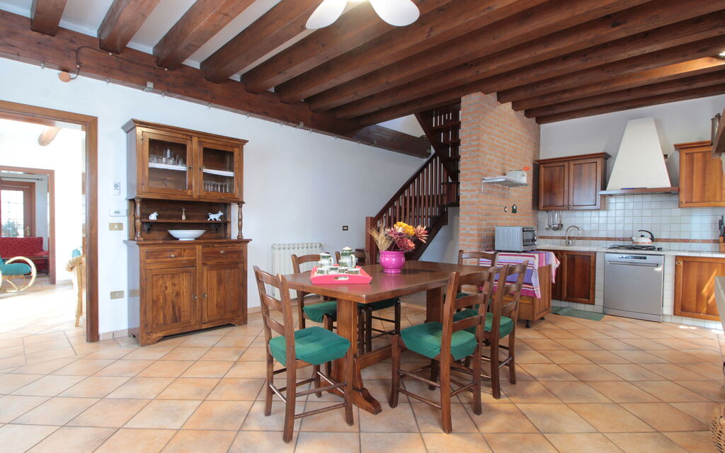 Ca' Rustica: Autumn, Kitchen, Spring, Summer