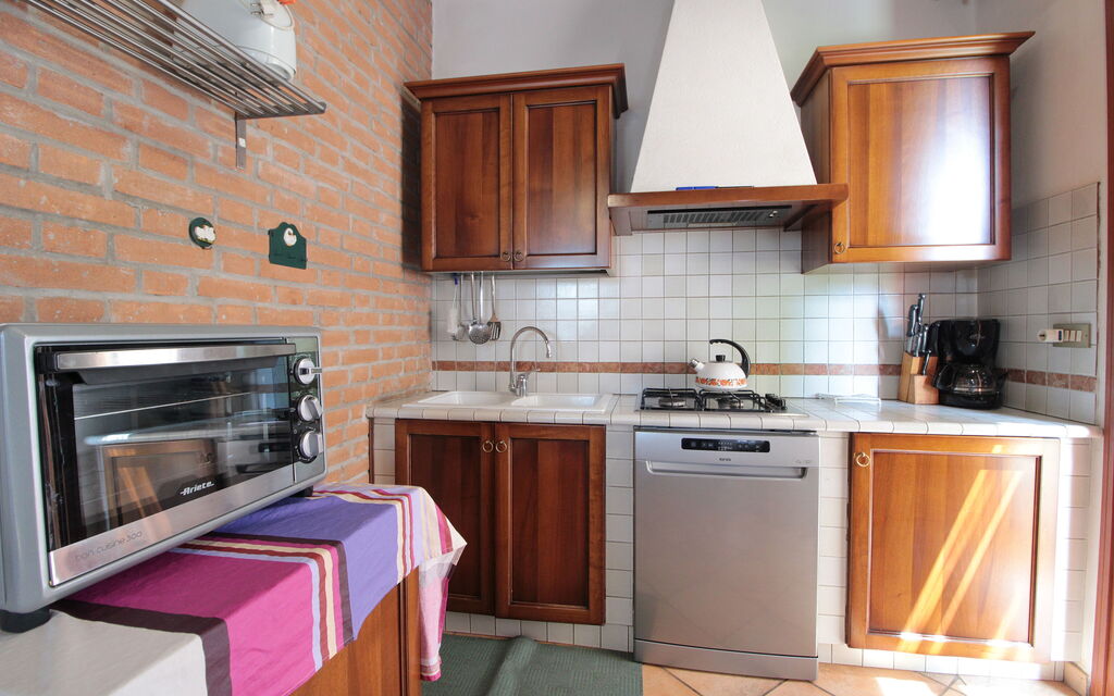 Ca' Rustica: Autumn, Kitchen, Spring, Summer