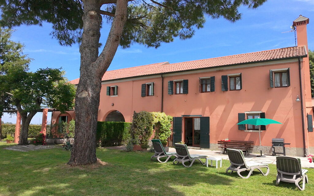 Ca' Rustica: Autumn, Garden, Spring, Summer