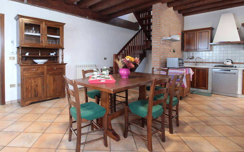 Ca' Rustica: Autumn, Kitchen, Spring, Summer