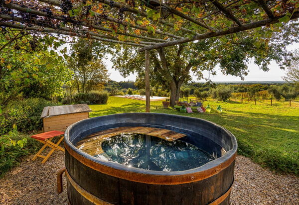 Villa Mare, Bolgheri: Autunno, Estate, Giardino, Primavera