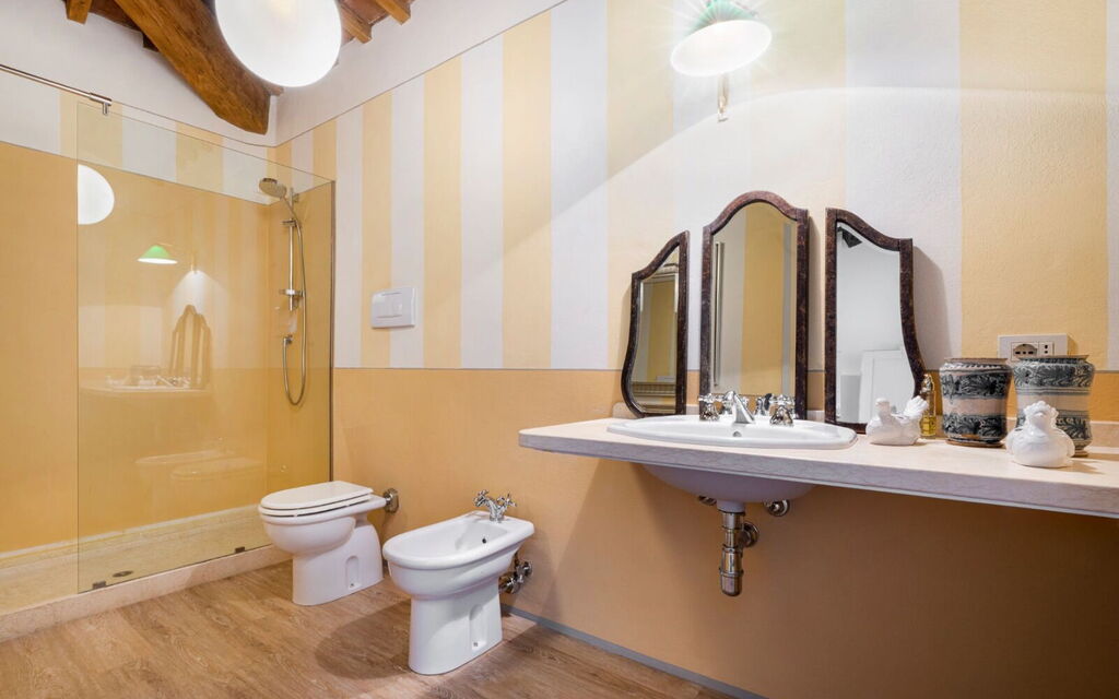 Villa Mare, Bolgheri: Autunno, Bagno, Estate, Primavera