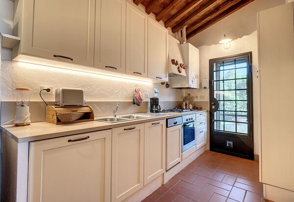 Villa Monte, Bolgheri: Autunno, Cucina, Estate, Primavera