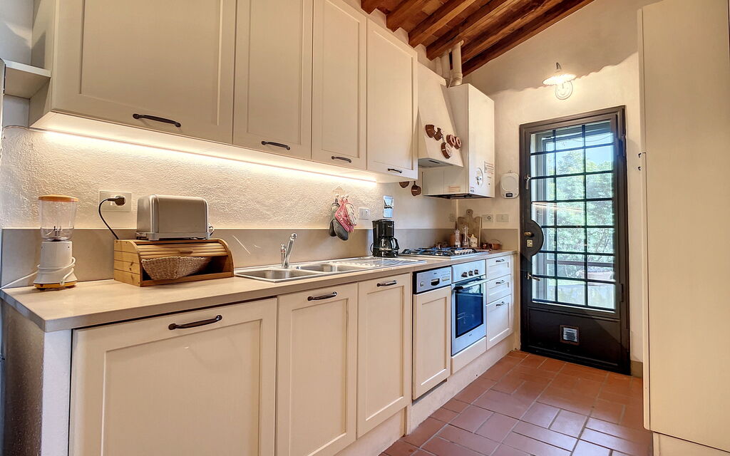 Villa Monte, Bolgheri: Autumn, Kitchen, Spring, Summer