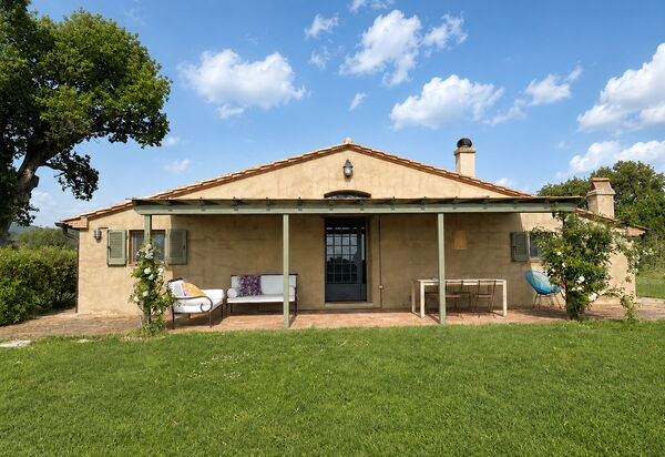 Casa Stalletta, Hot Tub, Bolgheri: Autunno, Estate, Giardino, Primavera