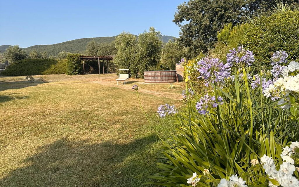 Casa Stalletta, Hot Tub, Bolgheri: Autunno, Estate, Giardino, Primavera
