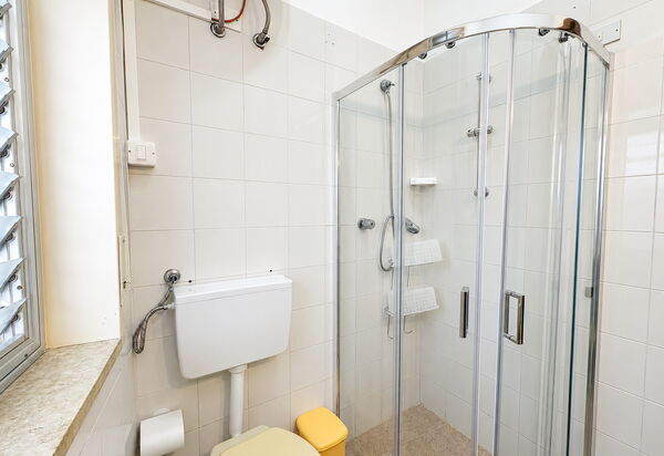 Villa Sandra: Autunno, Bagno, Estate, Primavera