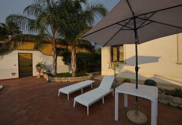Il Cigno Reale White: Autumn, Pool, Spring, Summer