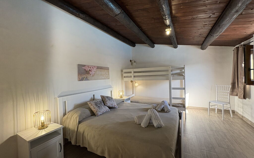 Il Cigno Reale White: Autunno, Camera da letto, Estate, Primavera