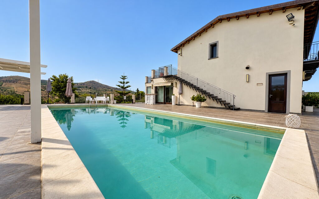 Casa Scirocco: Autunno, Balcone / Terrazza / Patio, Estate, Piscina, Primavera