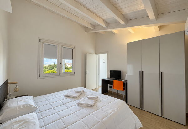 Casa Boungalow: Autumn, Bedroom, Spring, Summer