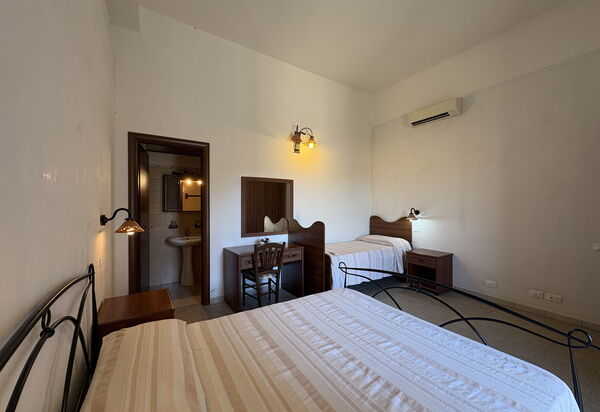 Antica Cascina 575: Autunno, Camera da letto, Estate, Primavera