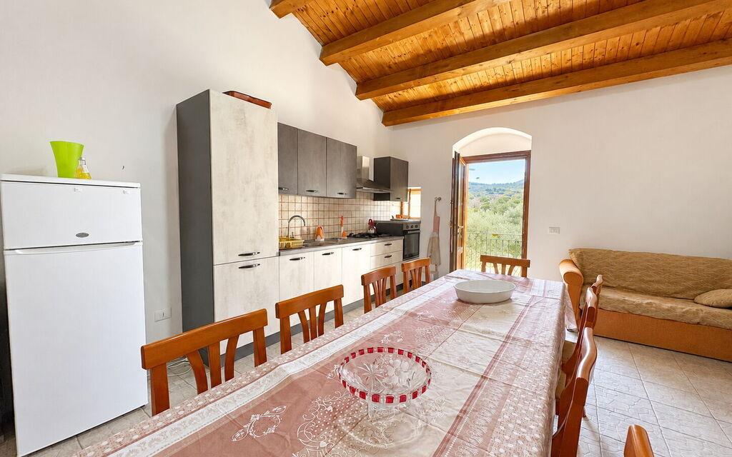 Antica Cascina 575: Autumn, Kitchen, Spring, Summer
