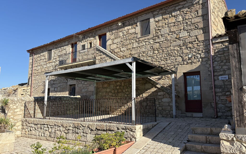 Antica Cascina 575: Autumn, Main Entrance, Spring, Summer