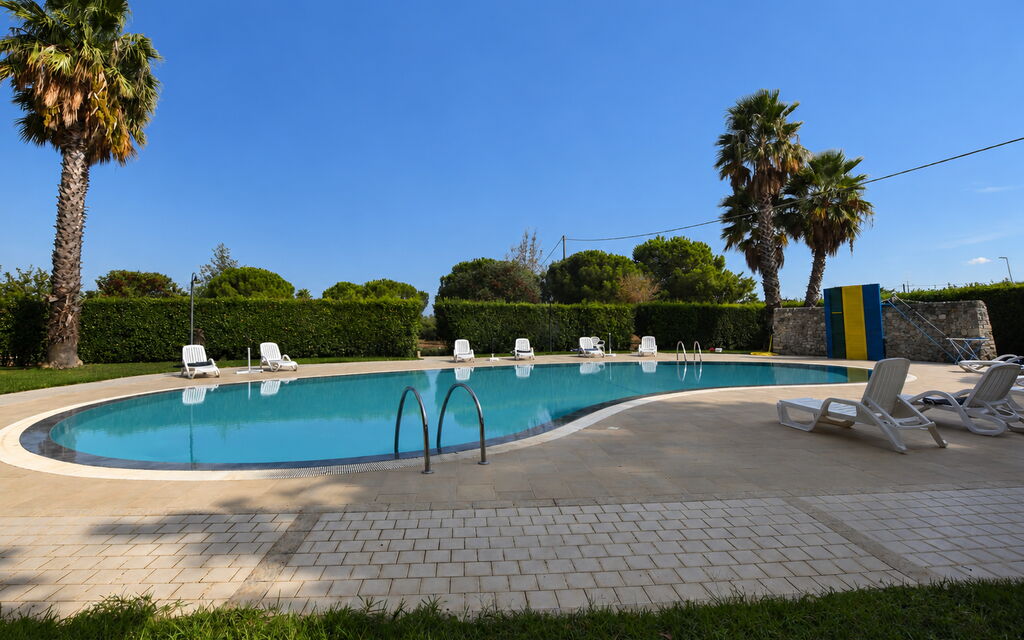 Casa degli Allori: Autumn, Balcony / Terrace / Patio, Garden, Pool, Spring, Summer