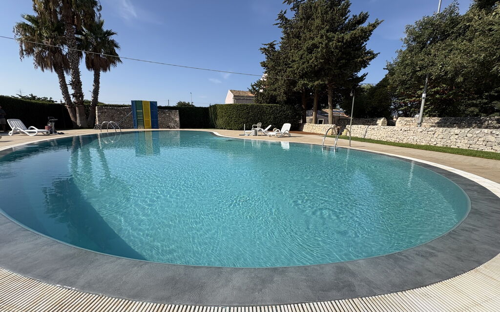 Casa degli Allori: Autumn, Garden, Pool, Spring, Summer