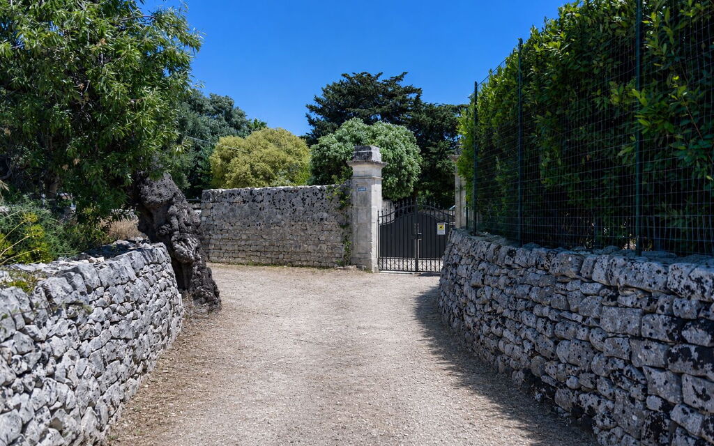 Casa degli Allori: Autumn, Main Entrance, Spring, Summer