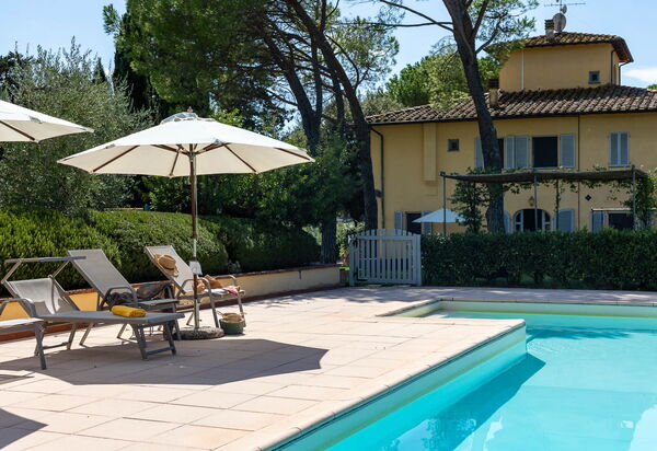 La Certaldina, Stella Apartment: Autumn, Balcony / Terrace / Patio, Garden, Pool, Spring, Summer