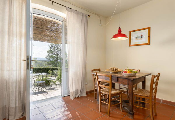 La Certaldina, Sole Apartment: Autumn, Living Room, Spring, Summer