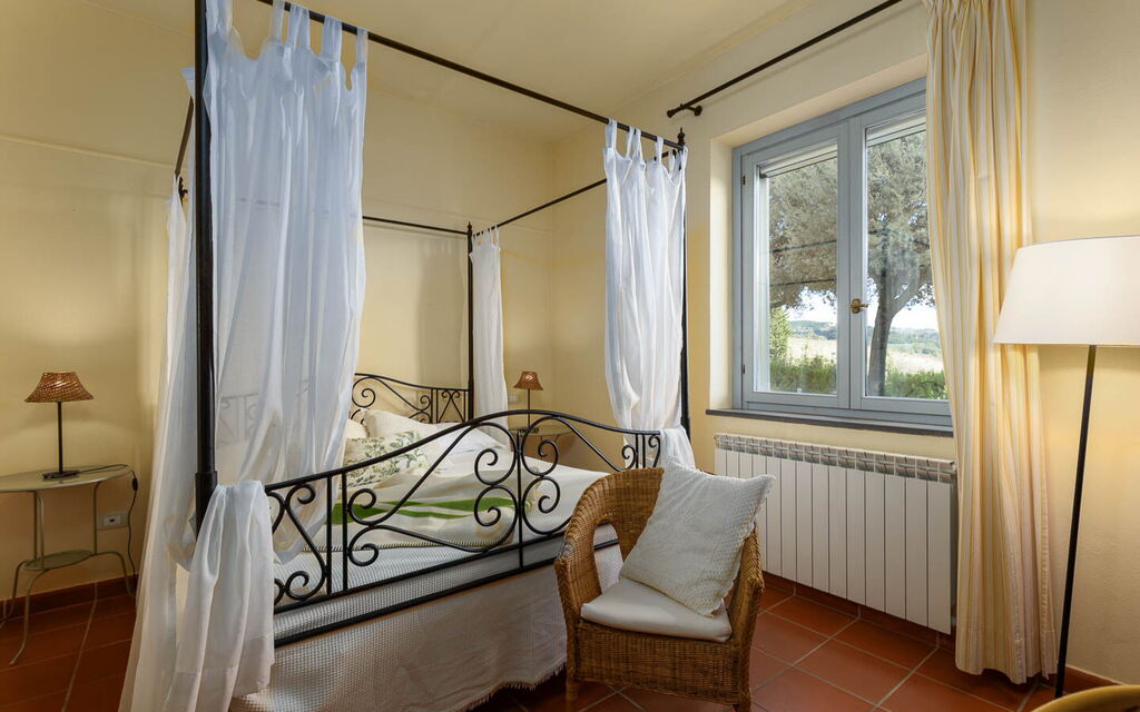 La Certaldina, Sole Apartment: Autumn, Bedroom, Spring, Summer