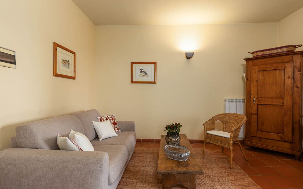 La Certaldina, Sole Apartment: Autumn, Living Room, Spring, Summer