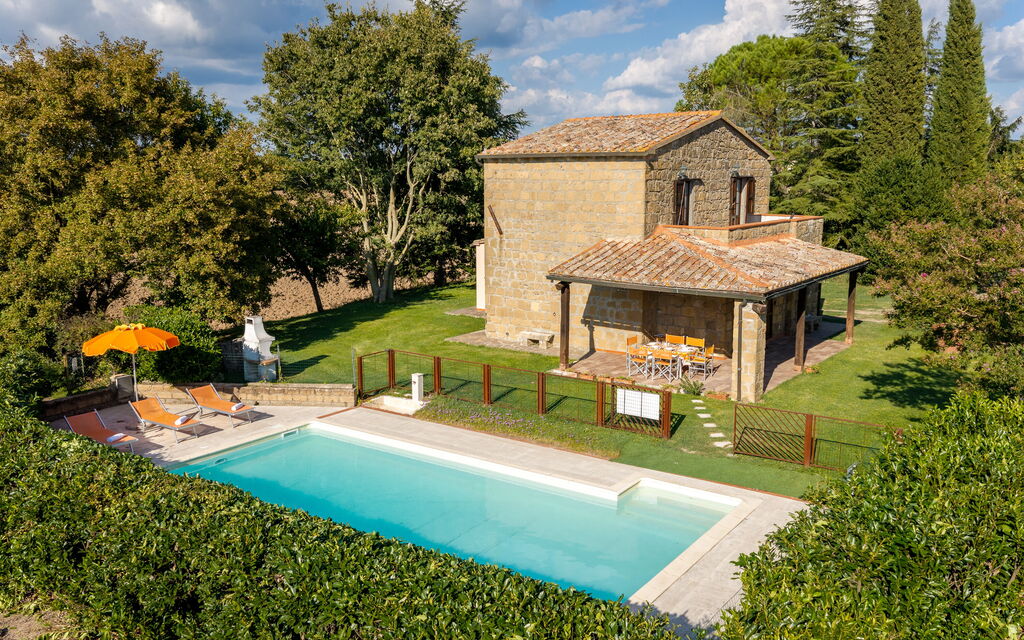 Ortale a Pitigliano with Pool: Autunno, Estate, Piscina, Primavera