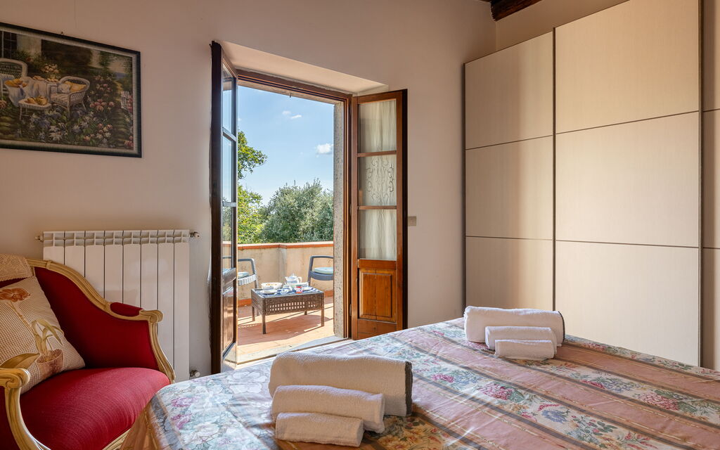 Ortale a Pitigliano with Pool: Autunno, Camera da letto, Estate, Primavera