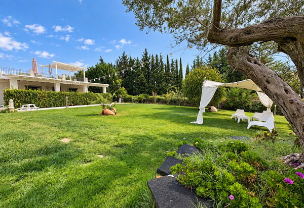 Casa Spassu: Autumn, Garden, Spring, Summer