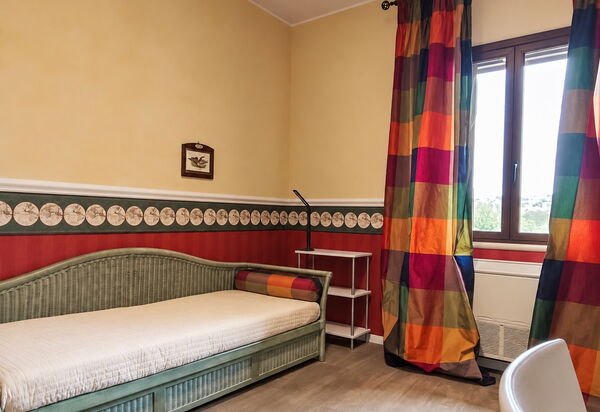 Zuccheri Canditi: Autumn, Bedroom, Spring, Summer
