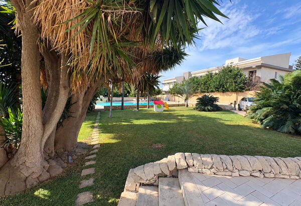 Villa le Palme, Marina di Ragusa: Autunno, Estate, Giardino, Piscina, Primavera