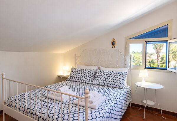 Villa le Palme, Marina di Ragusa: Autunno, Camera da letto, Estate, Primavera
