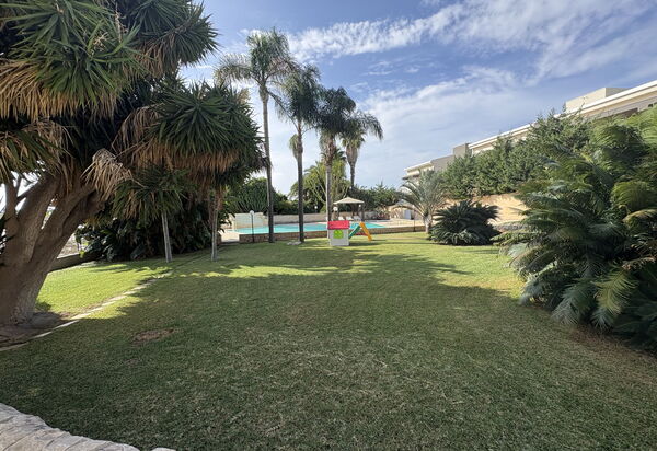 Villa le Palme, Marina di Ragusa: Autunno, Estate, Giardino, Primavera