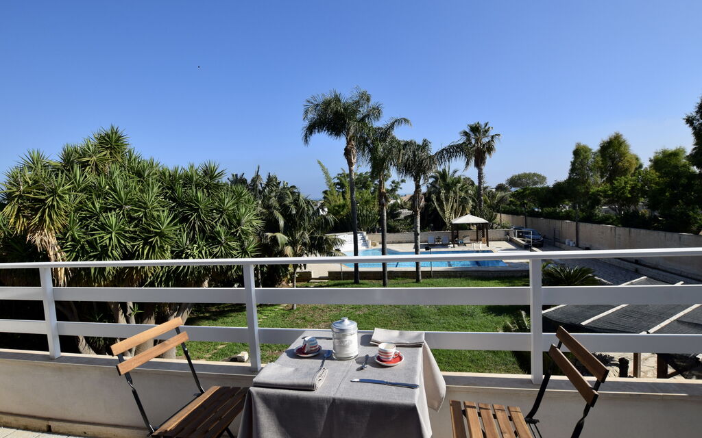 Villa le Palme, Marina di Ragusa: Autumn, Balcony / Terrace / Patio, Garden, Spring, Summer